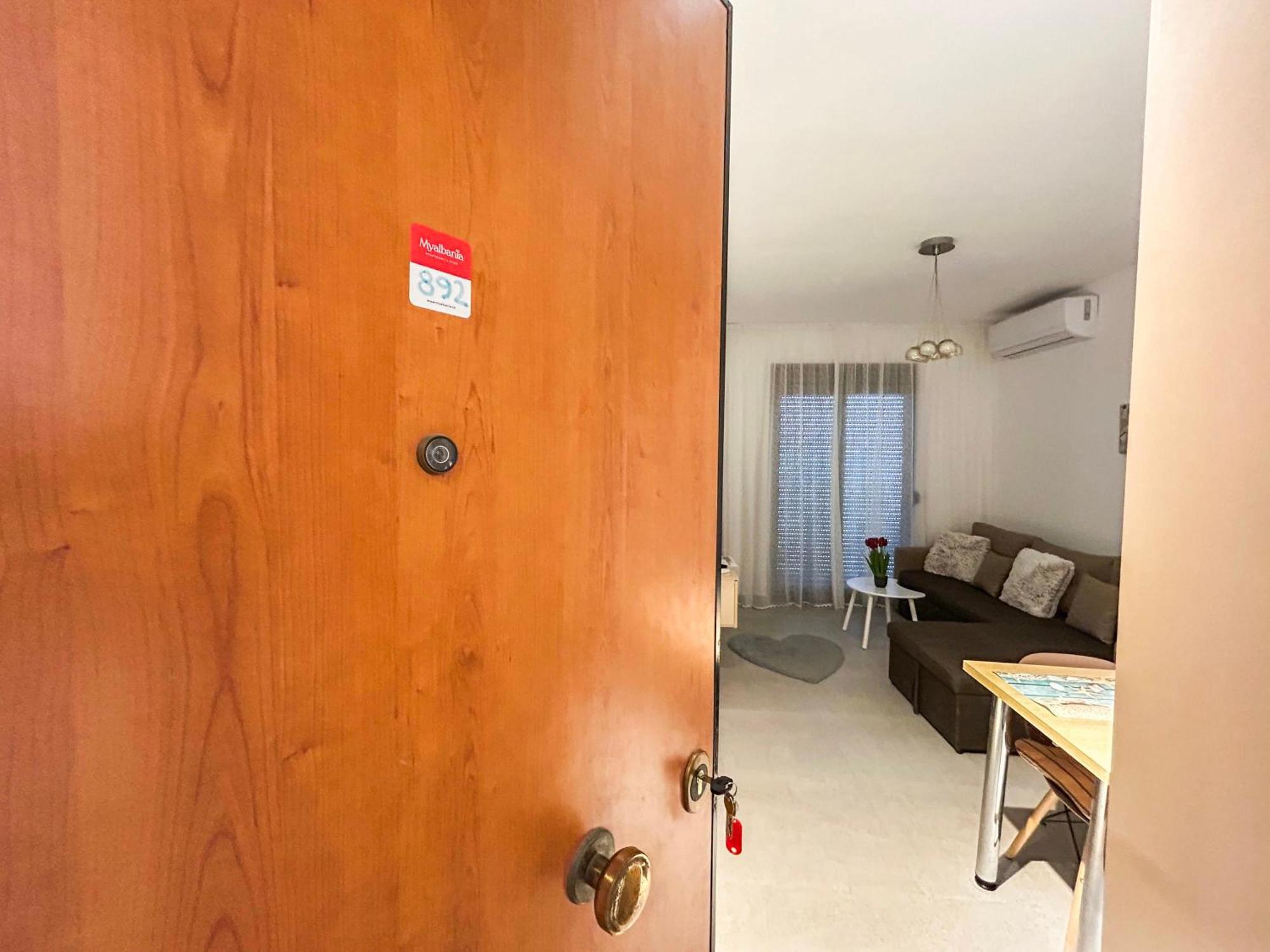 - Sunny - 892 Apartament Durrës