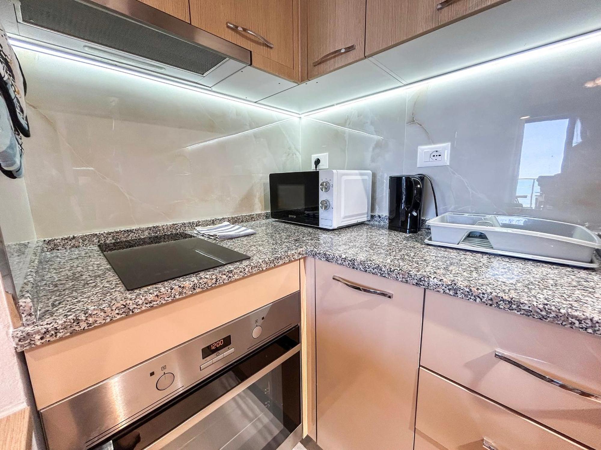 - Sunny - 892 Apartament Durrës